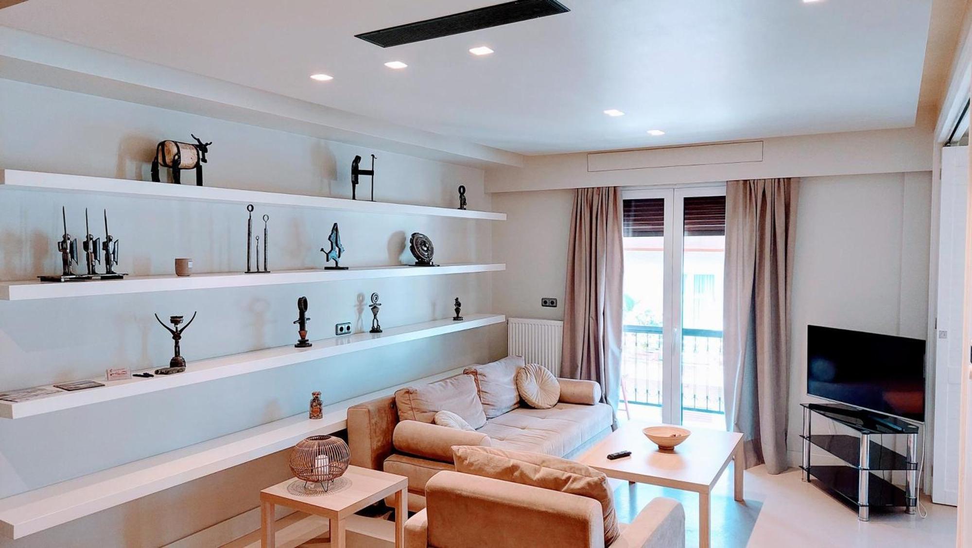 Luxurious Minimal Apartment In Acropolis Athens Ngoại thất bức ảnh